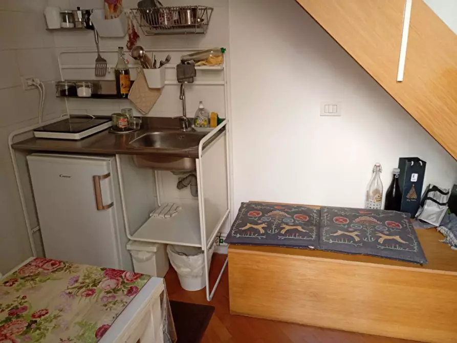 Immagine 16 di Appartamento in affitto  in Via Vittorio Colonna a Napoli