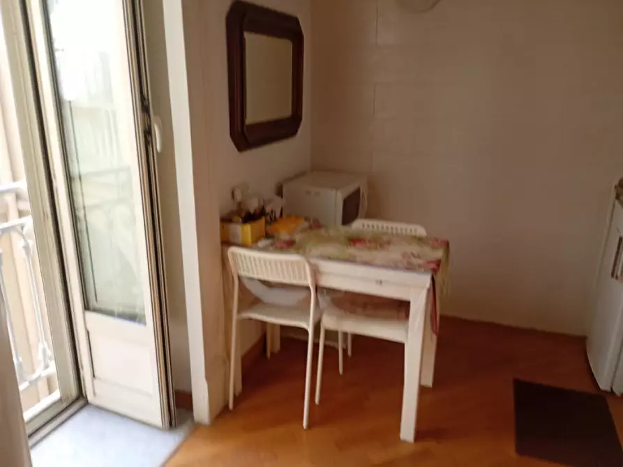 Immagine 17 di Appartamento in affitto  in Via Vittorio Colonna a Napoli