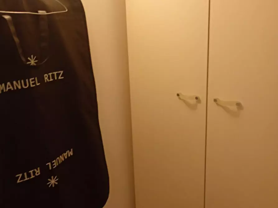 Immagine 21 di Appartamento in affitto  in Via Vittorio Colonna a Napoli