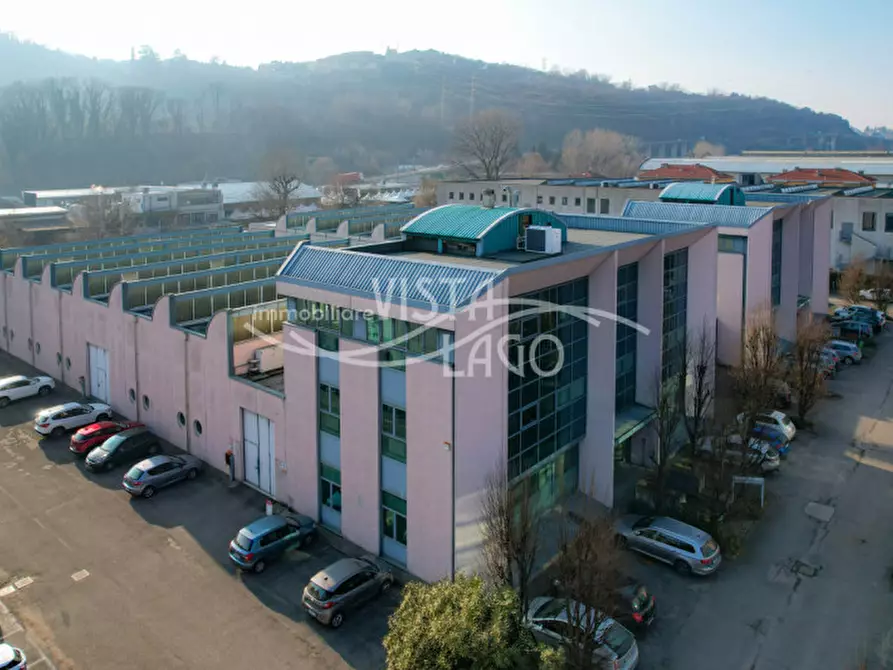 Immagine 6 di Ufficio in affitto  a Cernobbio