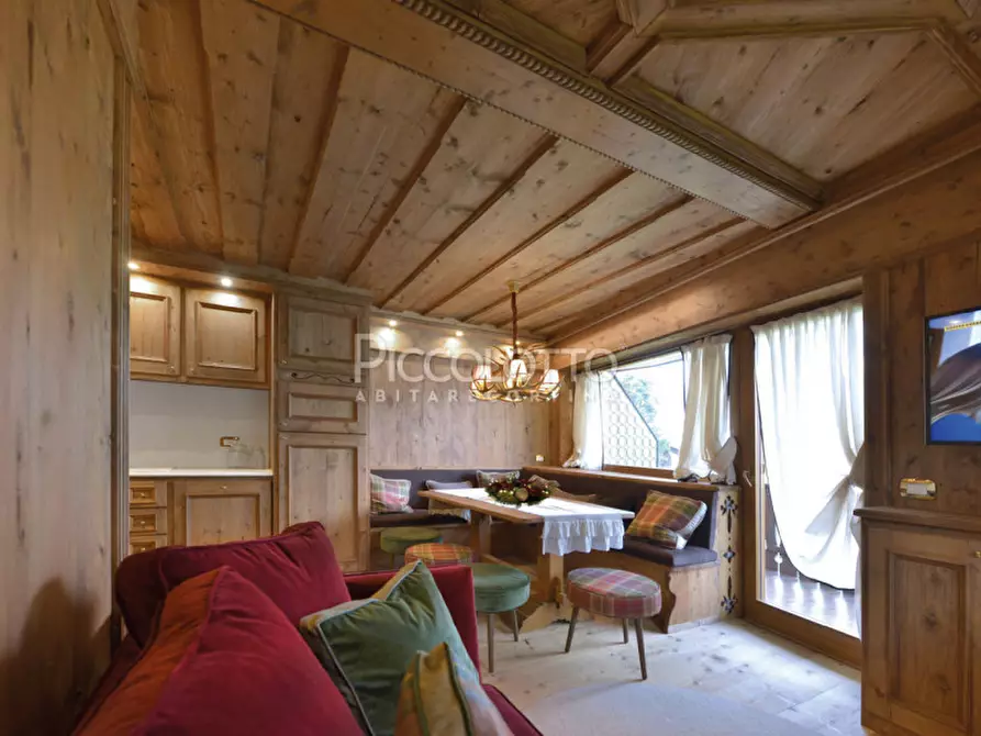 Immagine 3 di Appartamento in vendita  in Crepedel a Cortina D'ampezzo