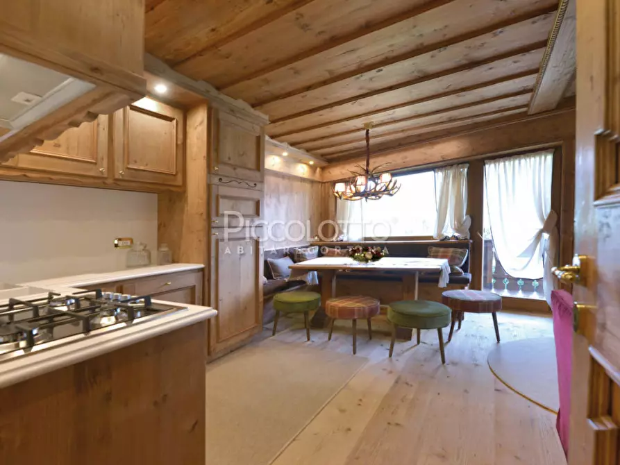 Immagine 4 di Appartamento in vendita  in Crepedel a Cortina D'ampezzo
