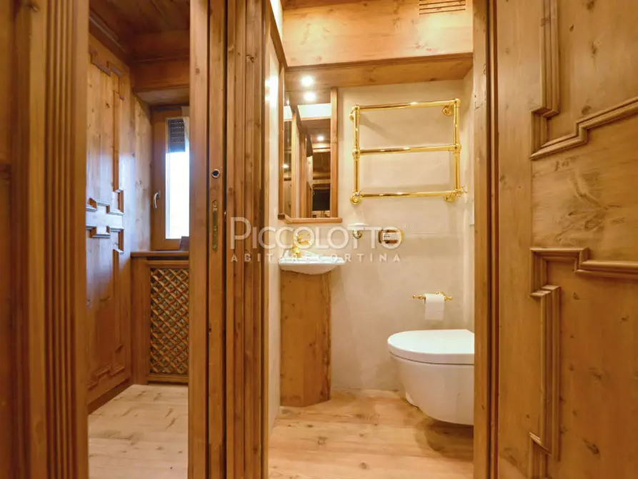 Immagine 15 di Appartamento in vendita  in Crepedel a Cortina D'ampezzo
