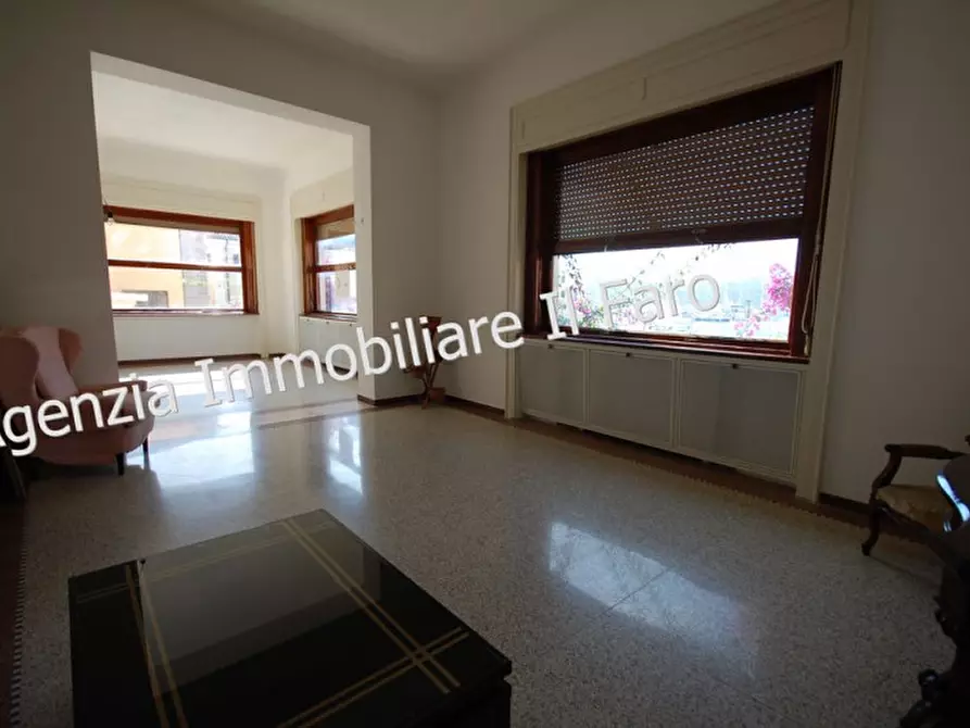 Immagine 11 di Casa indipendente in vendita  in Piazza Principe Tommaso a La Maddalena