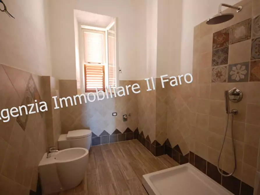 Immagine 20 di Casa indipendente in vendita  in Piazza Principe Tommaso a La Maddalena