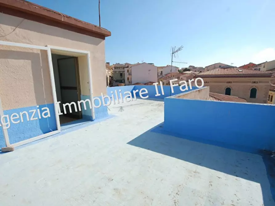 Immagine 30 di Casa indipendente in vendita  in Piazza Principe Tommaso a La Maddalena