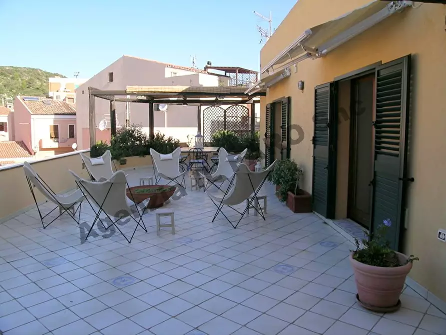 Immagine 2 di Casa indipendente in vendita  in Via Cairoli a La Maddalena
