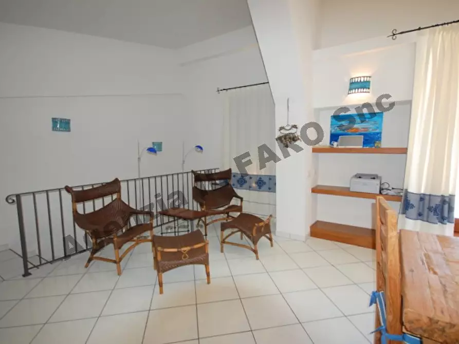 Immagine 3 di Casa indipendente in vendita  in Via Cairoli a La Maddalena