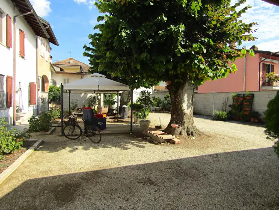 Immagine 24 di Casa bifamiliare in vendita  in corso della Repubblica n° 49 a Sannazzaro De' Burgondi