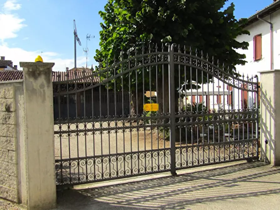 Immagine 30 di Casa bifamiliare in vendita  in corso della Repubblica n° 49 a Sannazzaro De' Burgondi