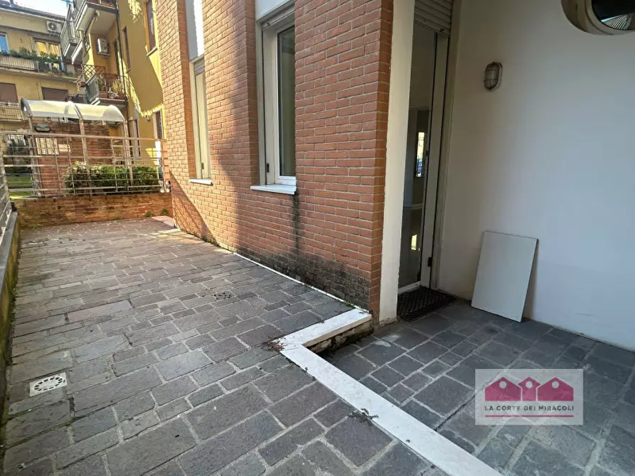 Immagine 12 di Negozio in affitto  in Via Sarpi 10 a Vicenza