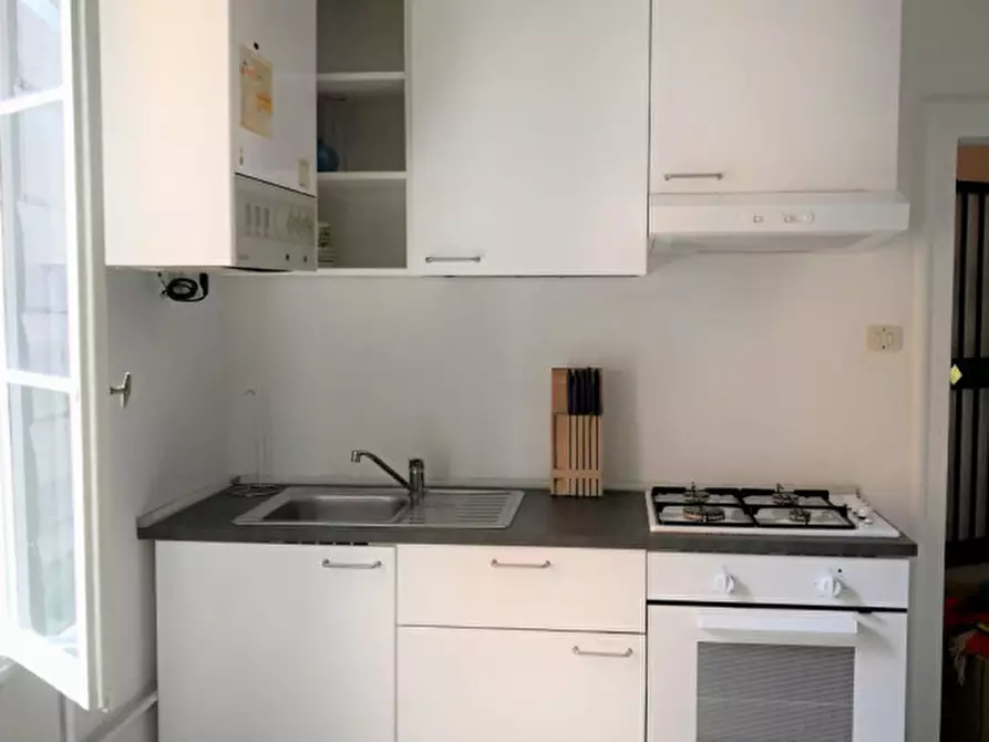 Immagine 3 di Camera in affitto  in Via Roma a Padova