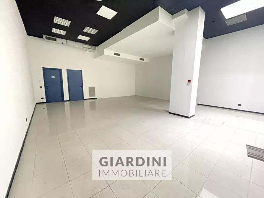 Immagine 6 di Negozio in vendita  a Vigonza