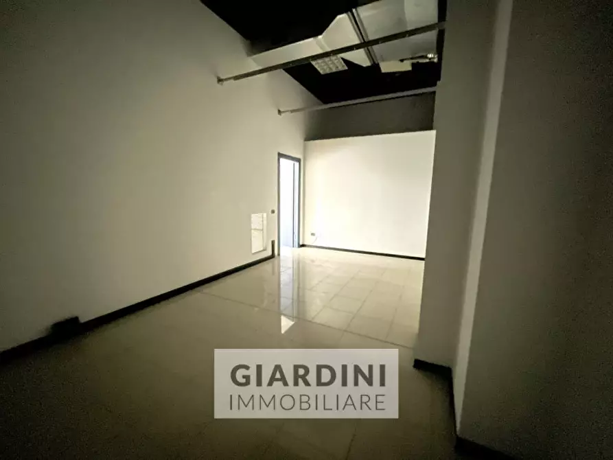 Immagine 14 di Negozio in vendita  a Vigonza