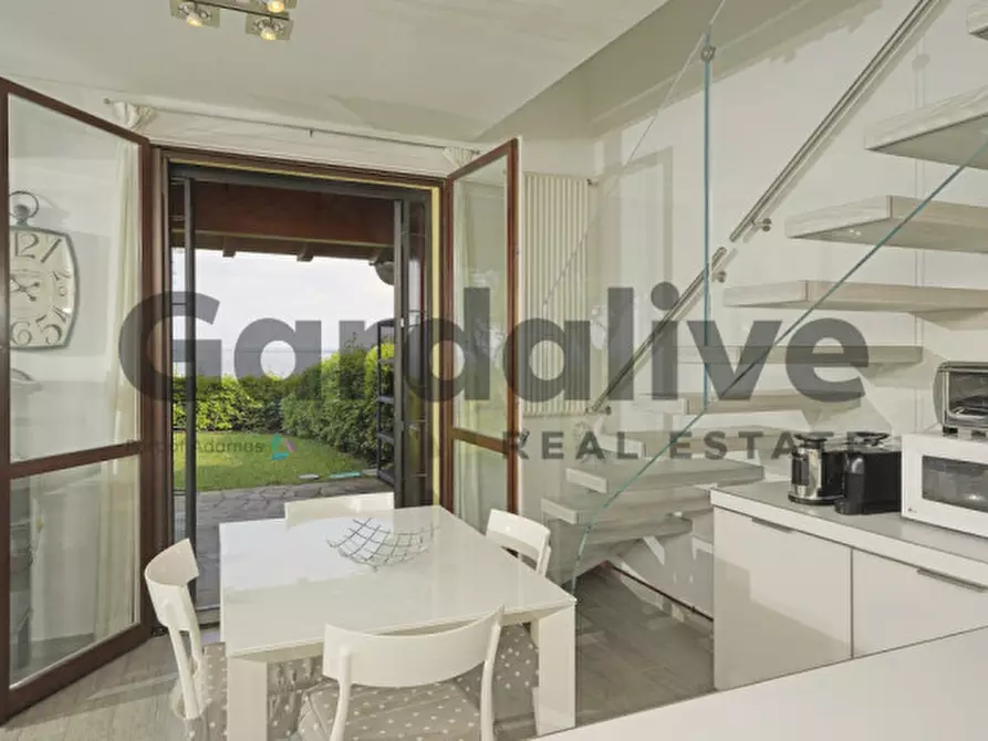 Immagine 4 di Villetta a schiera in vendita  in Via Del Pozzo a Moniga Del Garda