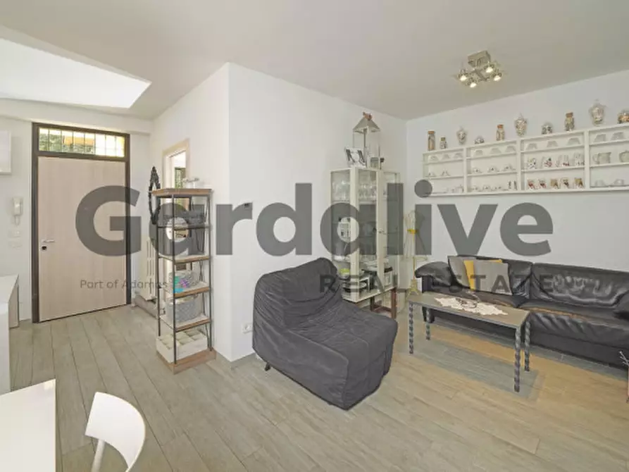 Immagine 8 di Villetta a schiera in vendita  in Via Del Pozzo a Moniga Del Garda