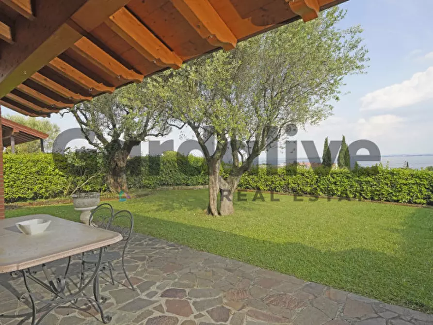 Immagine 22 di Villetta a schiera in vendita  in Via Del Pozzo a Moniga Del Garda