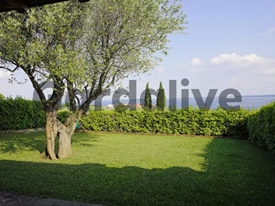 Immagine 25 di Villetta a schiera in vendita  in Via Del Pozzo a Moniga Del Garda