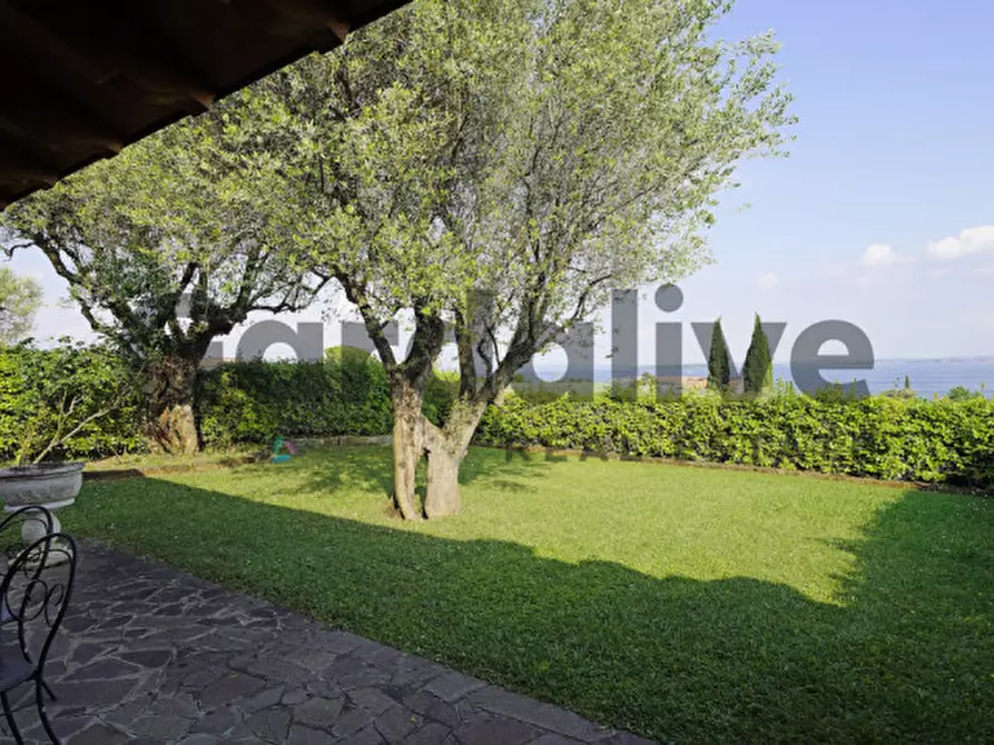 Immagine 26 di Villetta a schiera in vendita  in Via Del Pozzo a Moniga Del Garda