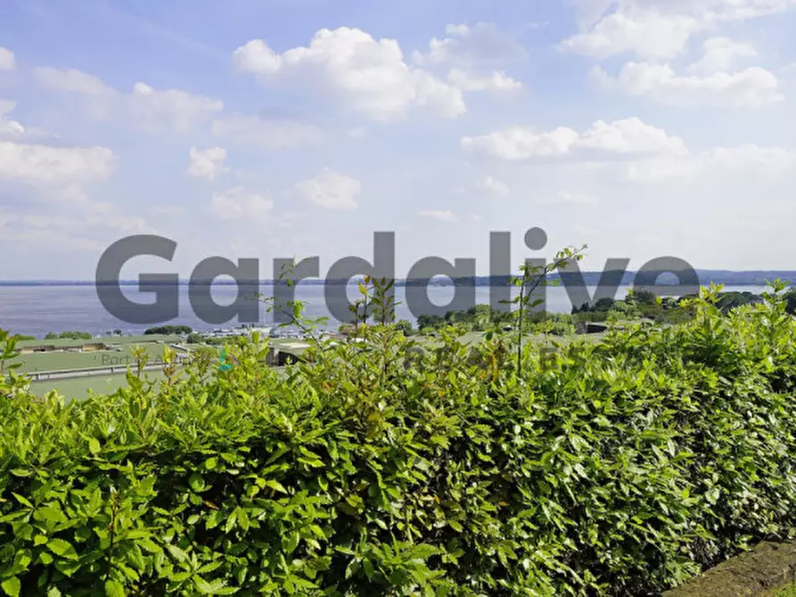 Immagine 29 di Villetta a schiera in vendita  in Via Del Pozzo a Moniga Del Garda