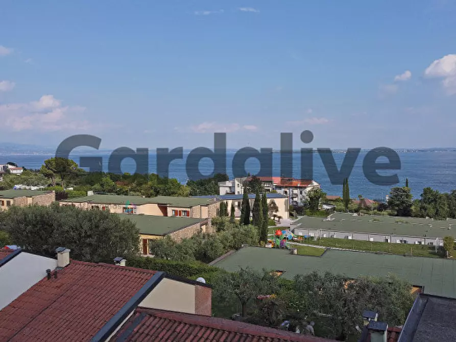 Immagine 33 di Villetta a schiera in vendita  in Via Del Pozzo a Moniga Del Garda