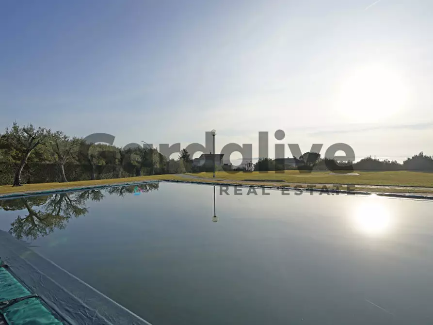 Immagine 36 di Villetta a schiera in vendita  in Via Del Pozzo a Moniga Del Garda