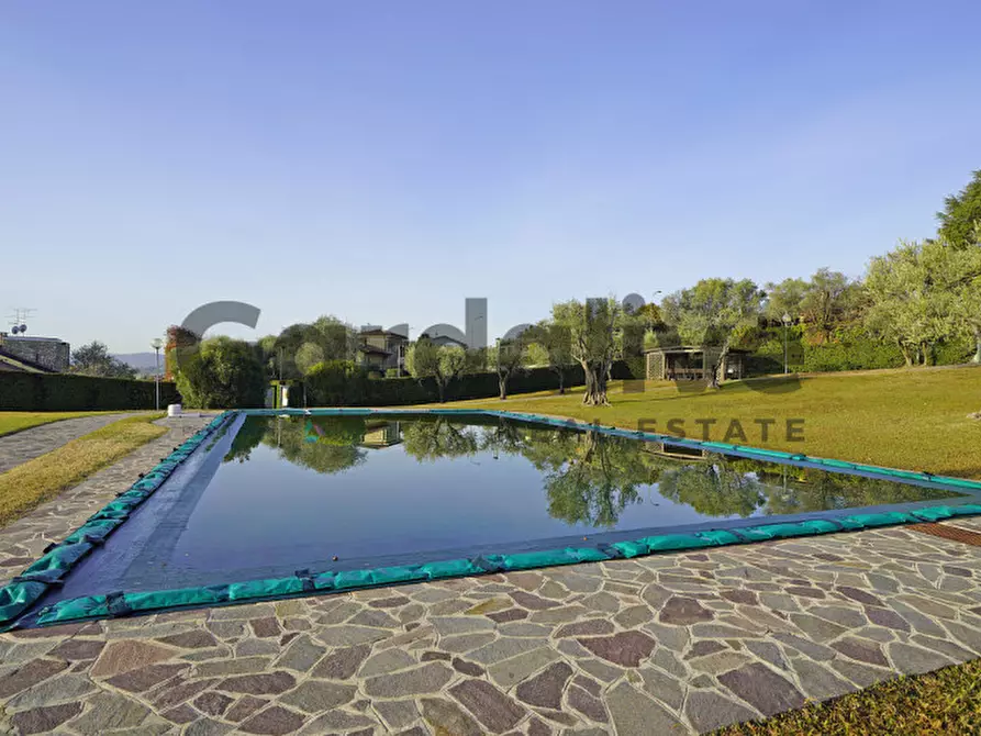 Immagine 39 di Villetta a schiera in vendita  in Via Del Pozzo a Moniga Del Garda