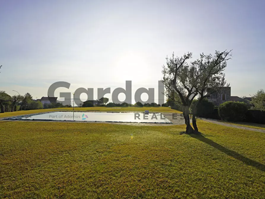 Immagine 40 di Villetta a schiera in vendita  in Via Del Pozzo a Moniga Del Garda