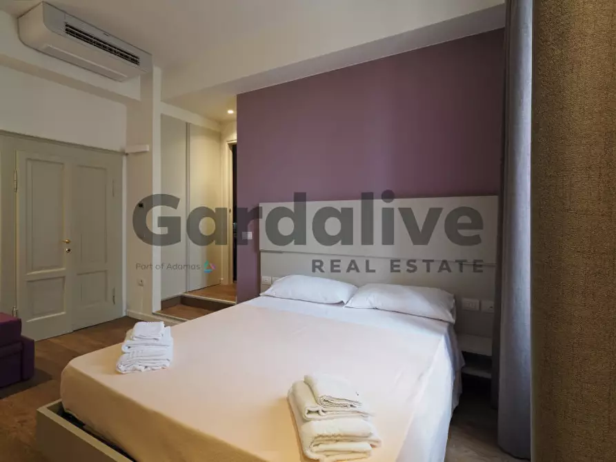 Immagine 12 di Appartamento in vendita  in Piazza San Martino a Moniga Del Garda