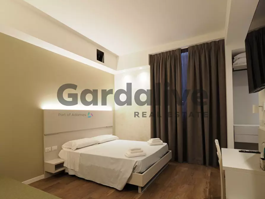 Immagine 25 di Appartamento in vendita  in Piazza San Martino a Moniga Del Garda