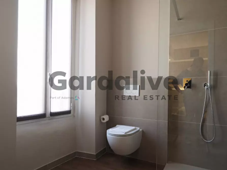 Immagine 31 di Appartamento in vendita  in Piazza San Martino a Moniga Del Garda