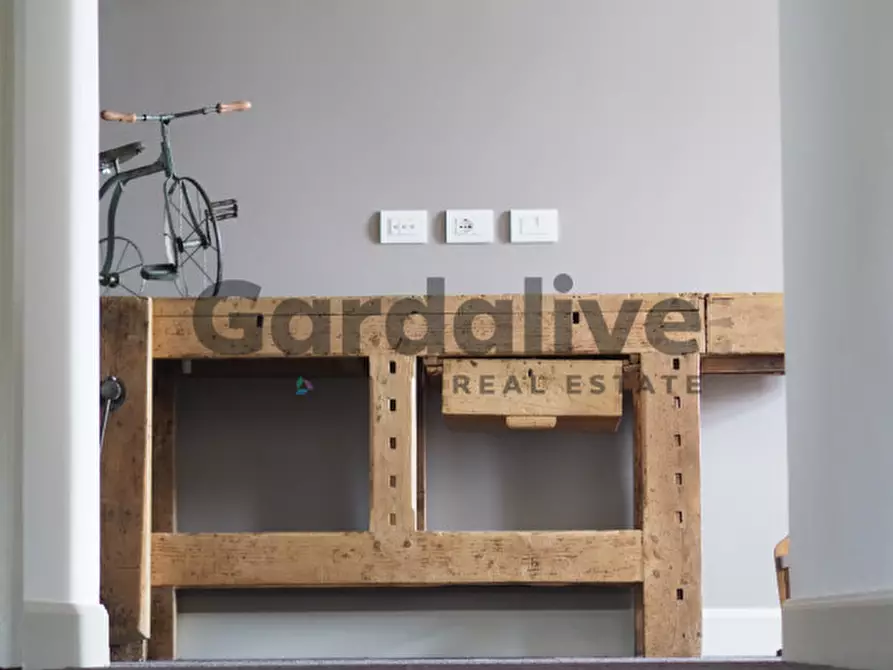 Immagine 34 di Appartamento in vendita  in Piazza San Martino a Moniga Del Garda