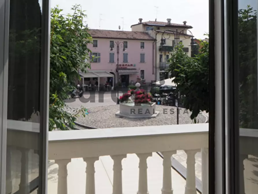 Immagine 35 di Appartamento in vendita  in Piazza San Martino a Moniga Del Garda