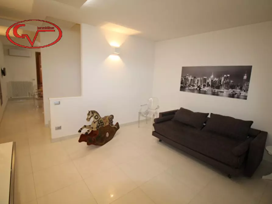 Immagine 4 di Villetta a schiera in vendita  in via 24 maggio a Montevarchi