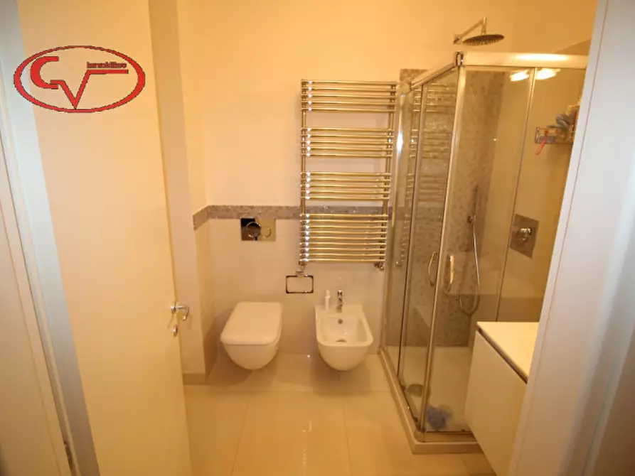 Immagine 16 di Villetta a schiera in vendita  in via 24 maggio a Montevarchi