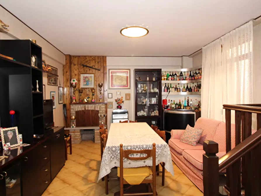 Immagine 11 di Villetta a schiera in vendita  a Senigallia