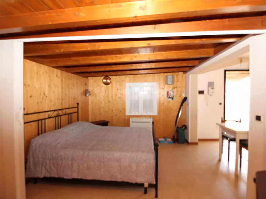 Immagine 26 di Villetta a schiera in vendita  a Senigallia