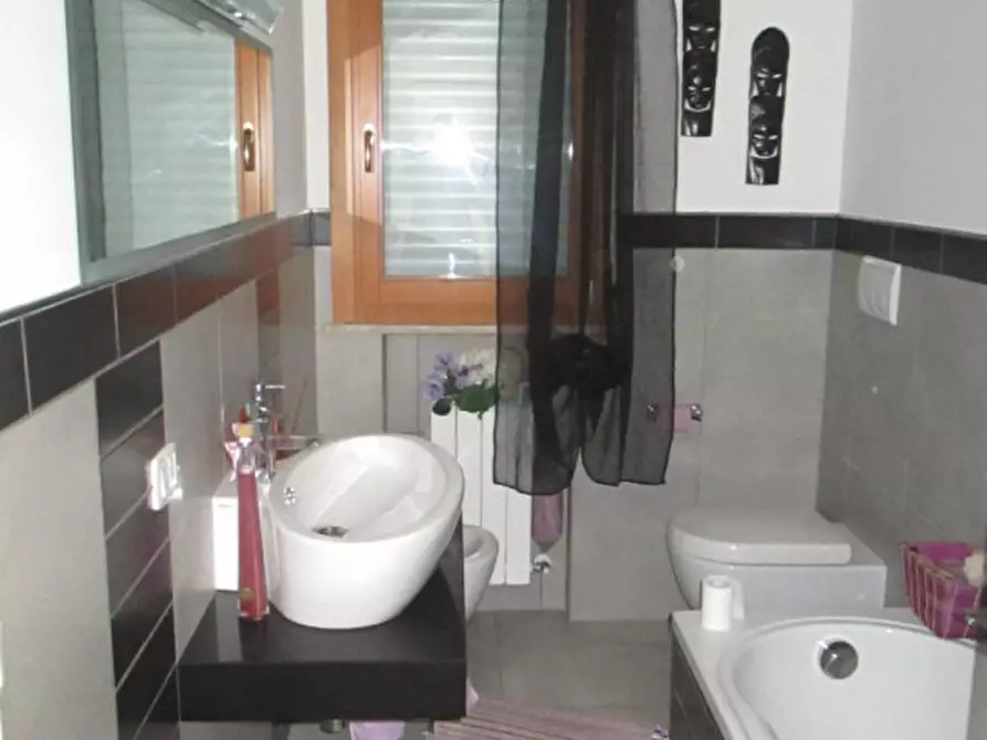 Immagine 7 di Appartamento in vendita  a Ostra