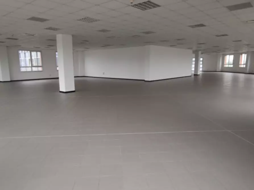 Immagine 4 di Ufficio in affitto  in VICENZA VIA VECCHIA FERRIERA a Vicenza