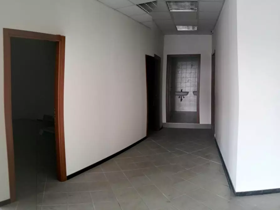 Immagine 9 di Ufficio in affitto  in VICENZA VIA VECCHIA FERRIERA a Vicenza