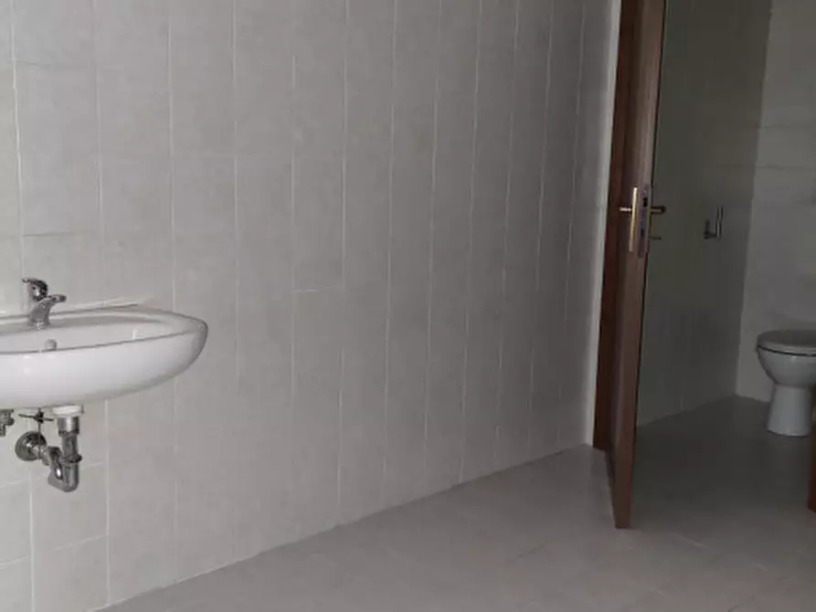 Immagine 11 di Ufficio in affitto  in VICENZA VIA VECCHIA FERRIERA a Vicenza