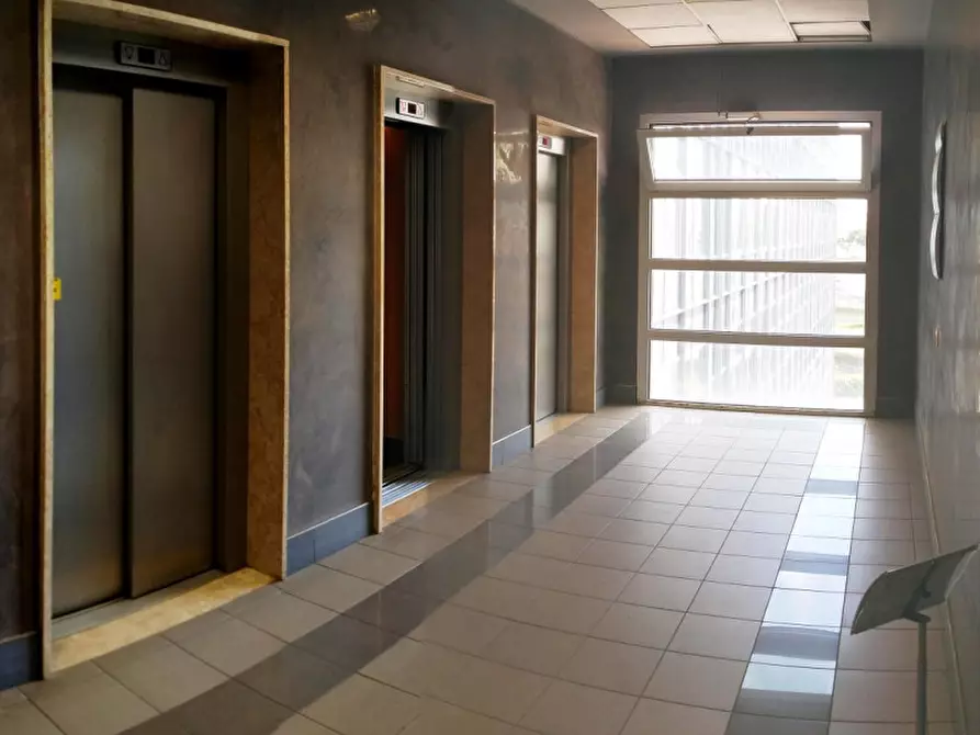 Immagine 12 di Ufficio in affitto  in VICENZA VIA VECCHIA FERRIERA a Vicenza