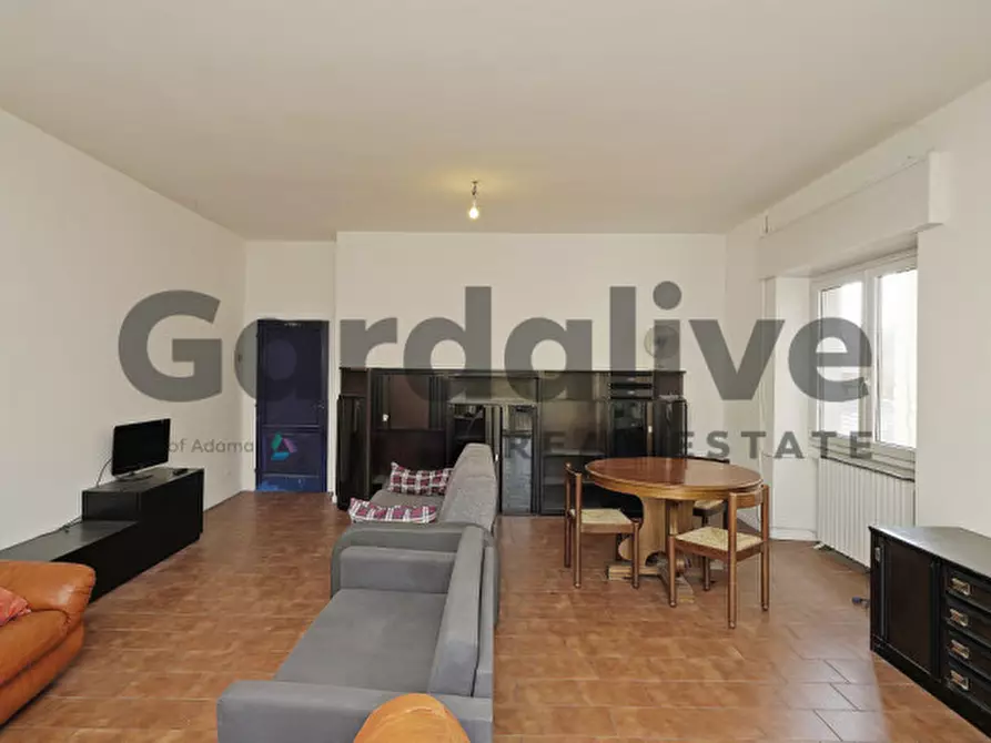 Immagine 8 di Appartamento in vendita  in Via Dante Alighieri a Moniga Del Garda