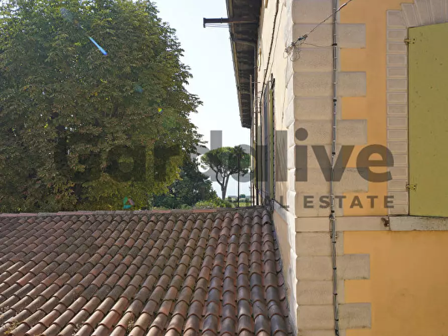 Immagine 18 di Appartamento in vendita  in Via Dante Alighieri a Moniga Del Garda