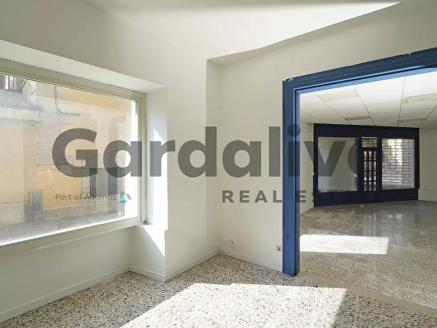 Immagine 24 di Appartamento in vendita  in Via Dante Alighieri a Moniga Del Garda