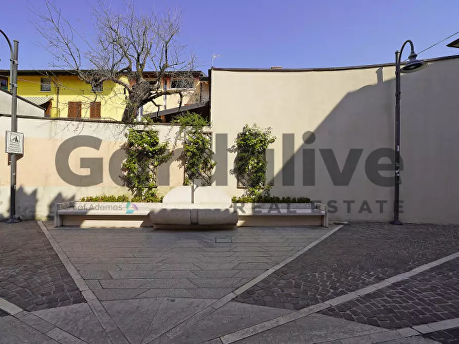 Immagine 28 di Appartamento in vendita  in Via Dante Alighieri a Moniga Del Garda