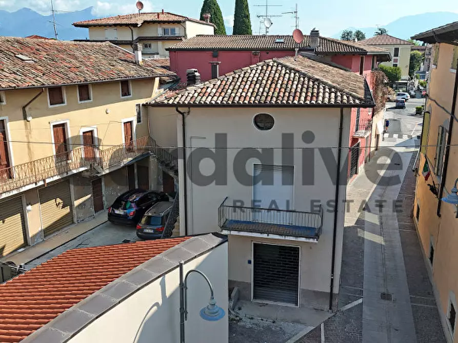 Immagine 29 di Appartamento in vendita  in Via Dante Alighieri a Moniga Del Garda