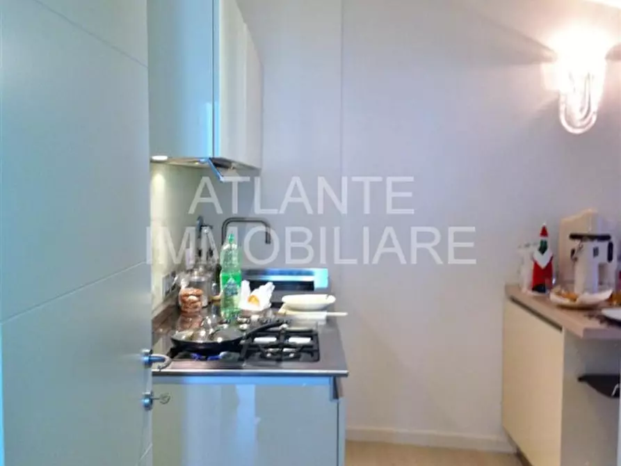 Immagine 7 di Attico in vendita  in viale dei Pini a Riccione