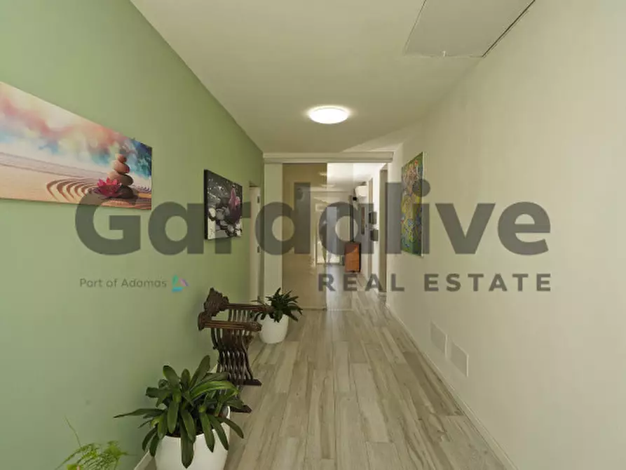Immagine 21 di Casa bifamiliare in vendita  in Via benaco,54 a Puegnago Sul Garda