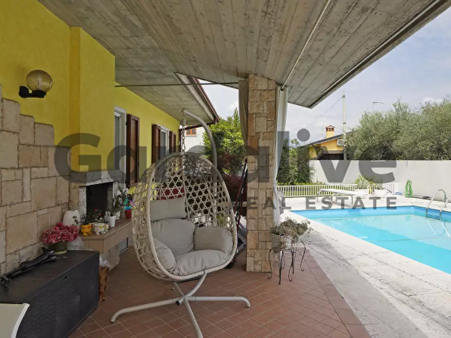 Immagine 3 di Casa indipendente in vendita  in Via del rio a Puegnago Sul Garda